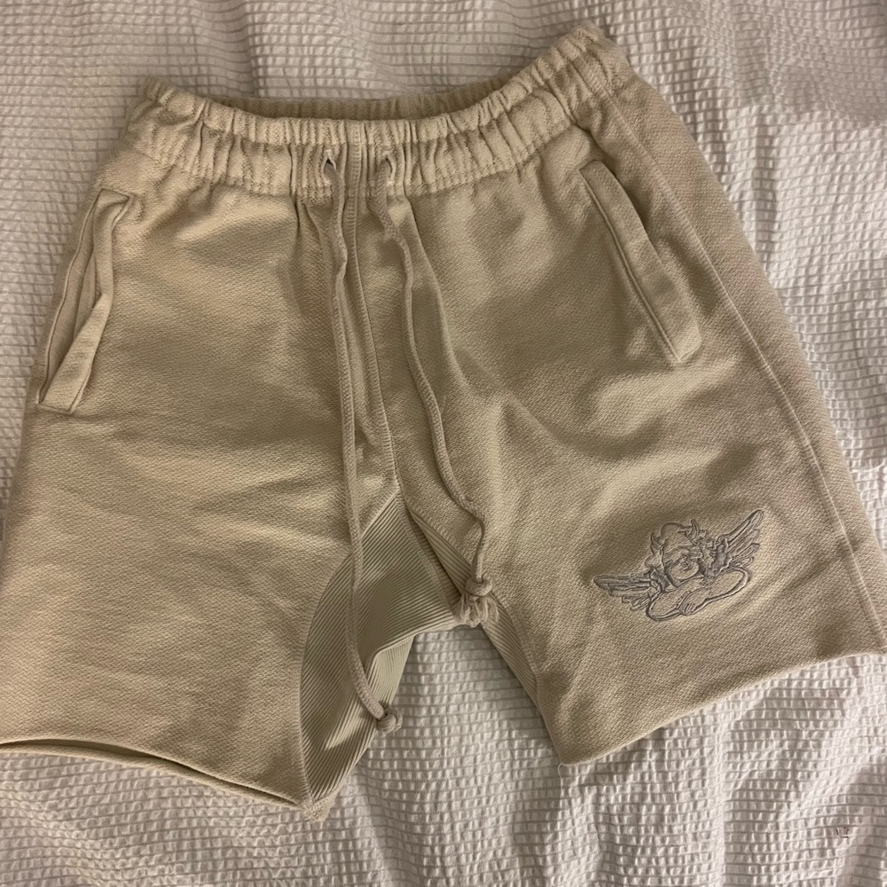 BOYS LIE INSIDE OUT SHORT